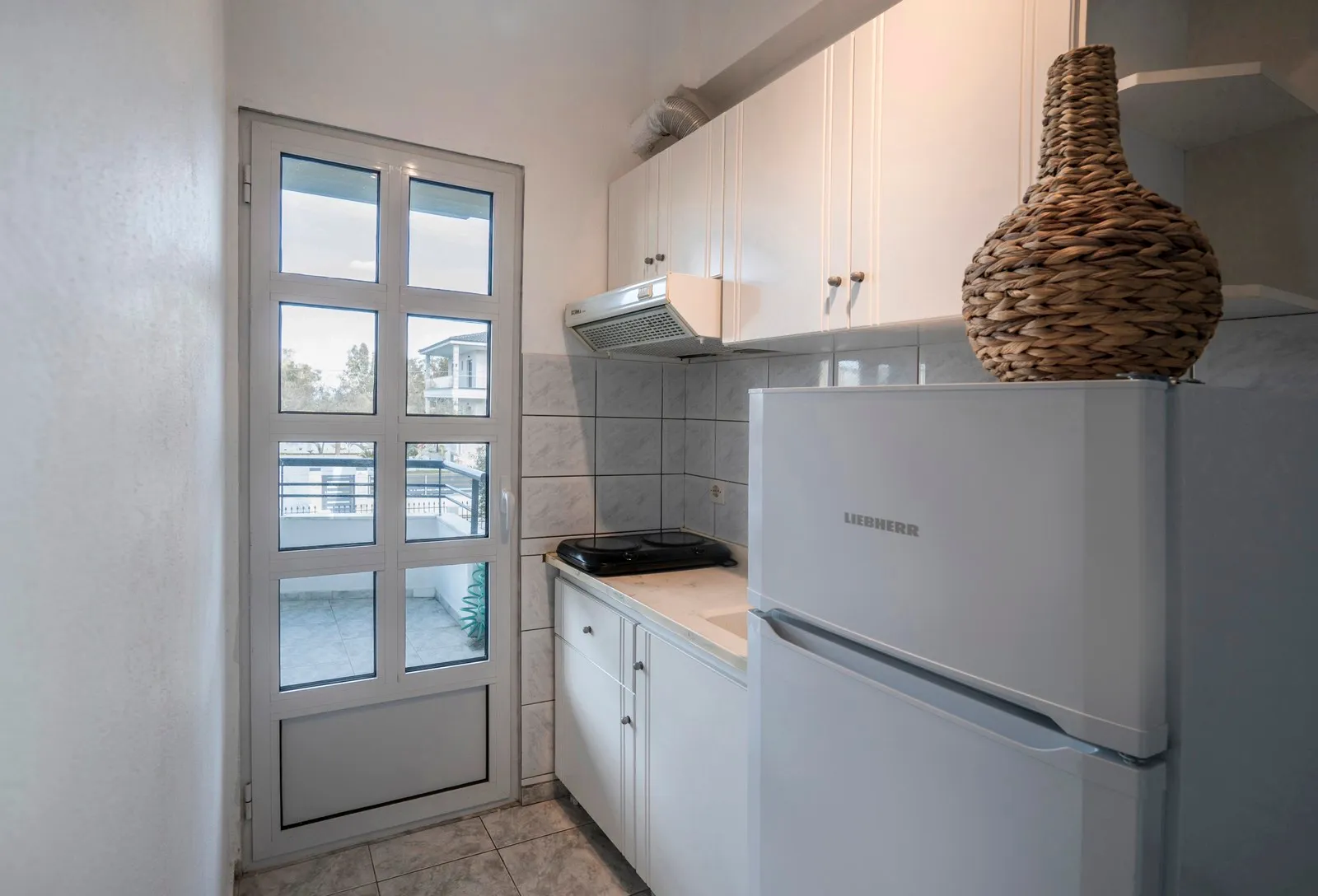 Tiara Holidays - Dionisos Resort - Family Apartment - kitchen